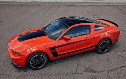Ford-Mustang-Boss-302-2012