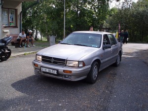 1992 Chrysler Saratoga