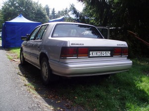 1992 Chrysler Saratoga