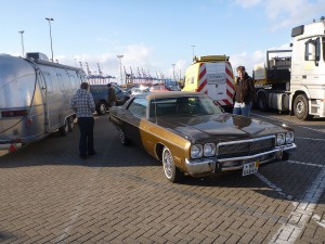 Plymouth Fury III. & Airstream