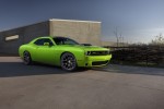 2015-dodge-challenger_100464350_l